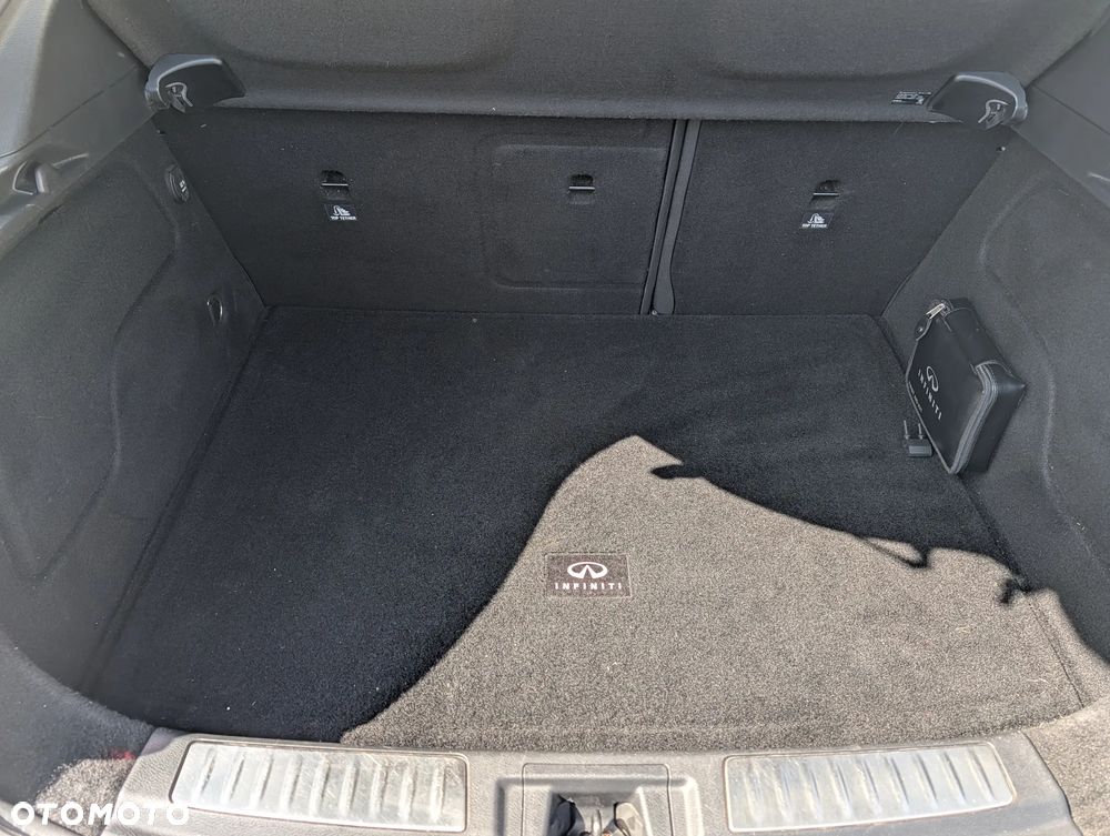 Infiniti QX30 2.0t DCT AWD Premium - 12