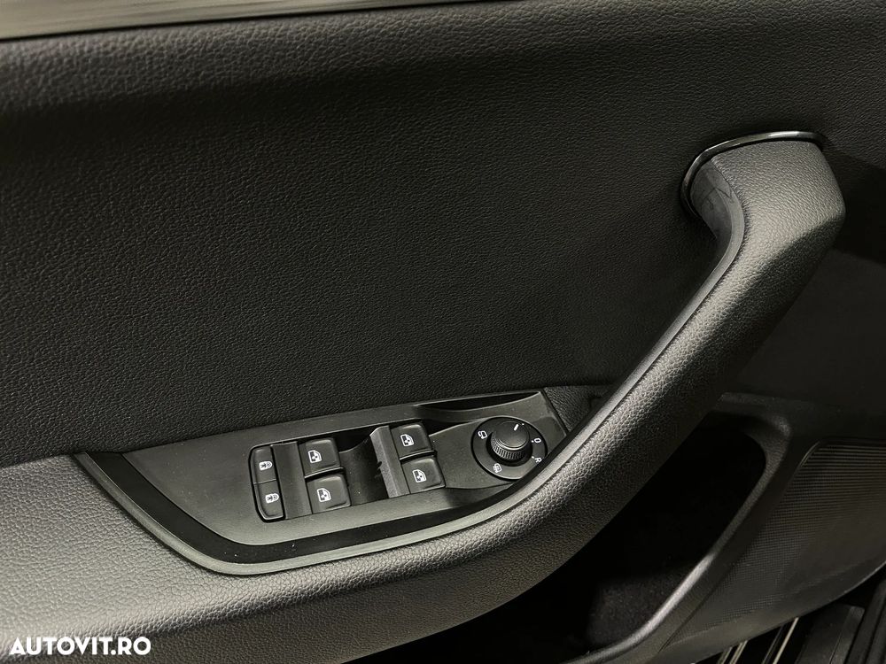 Skoda Superb 2.0 TDI DSG Ambition - 20