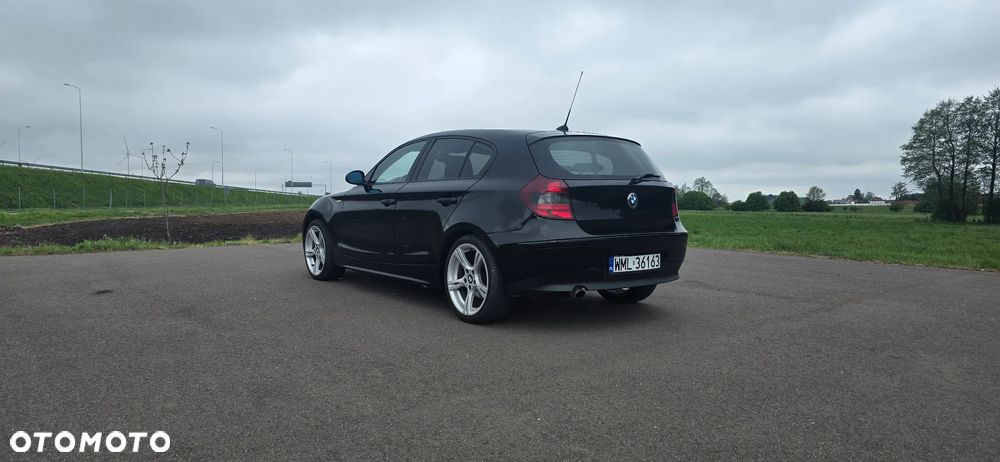 BMW Seria 1 118d DPF - 4