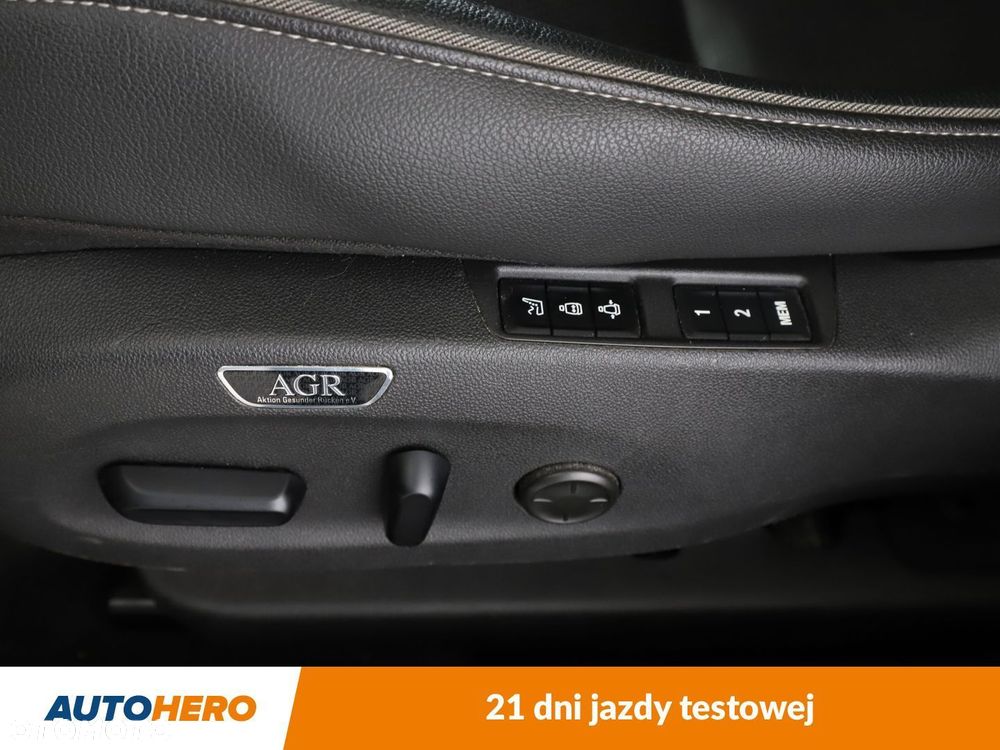 Opel Insignia 2.0 CDTI 4x4 GSi S&S - 40