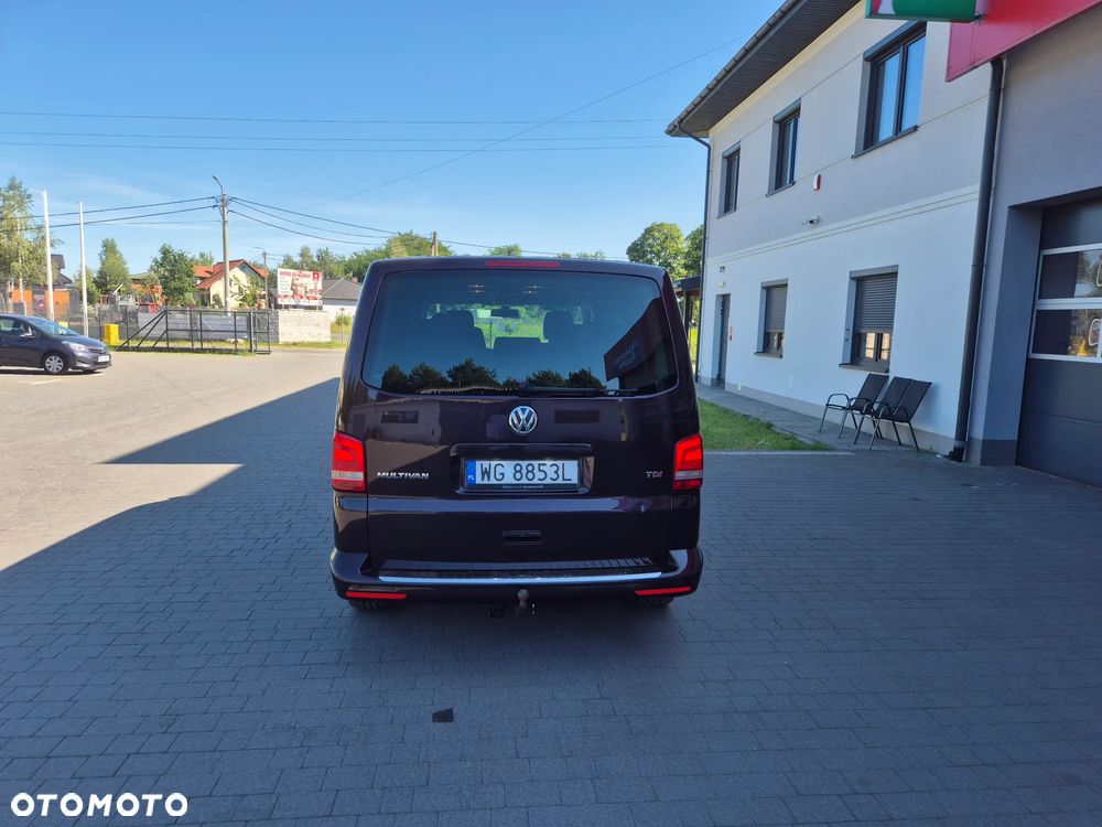 Volkswagen Multivan - 5