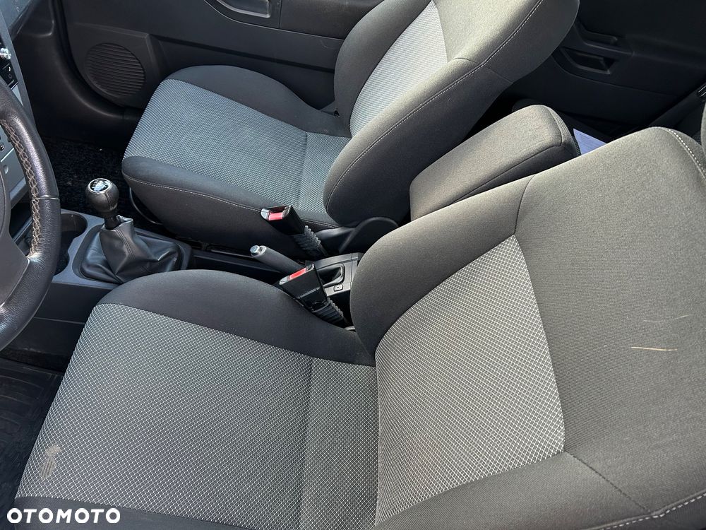 Opel Meriva 1.6 16V Cosmo - 10