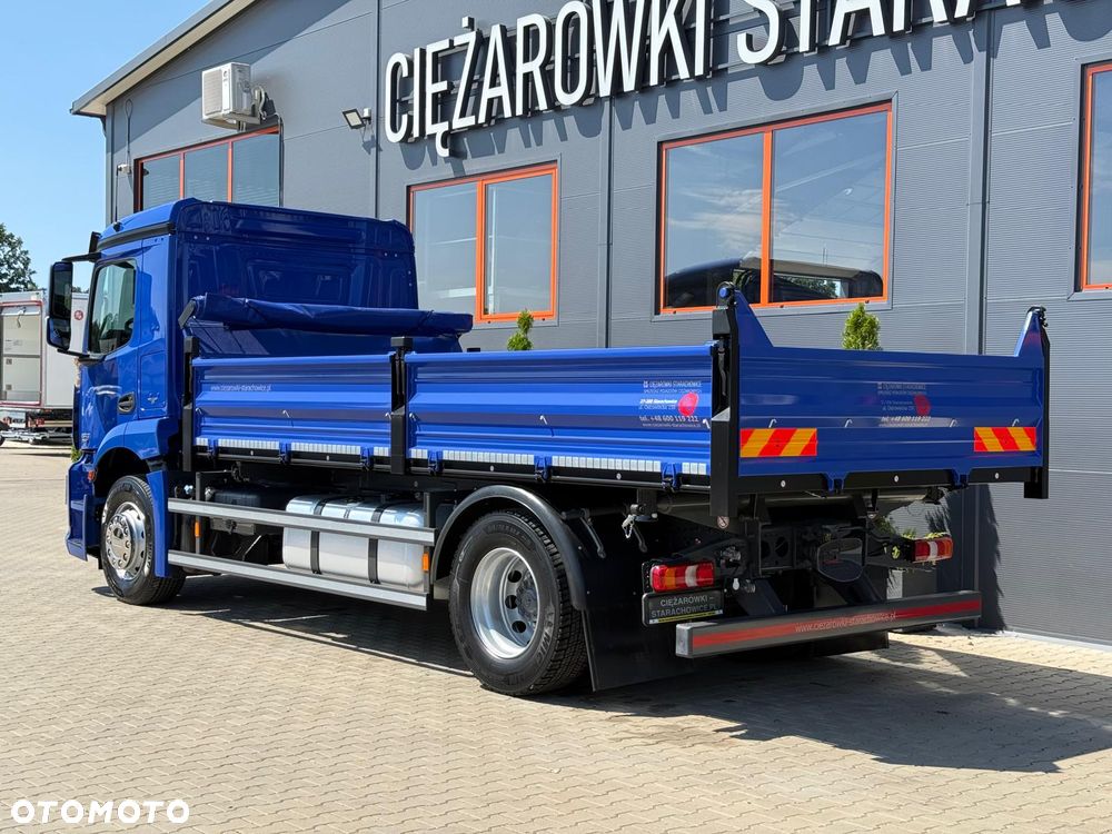 Mercedes-Benz Antos Actros Arocs 1843 // Wywrotka 3 - stronna // Klimatyzacja // Hak do przyczepy // Plandeka osłaniająca ładunek // Blokada mostu // Euro 6 - 15