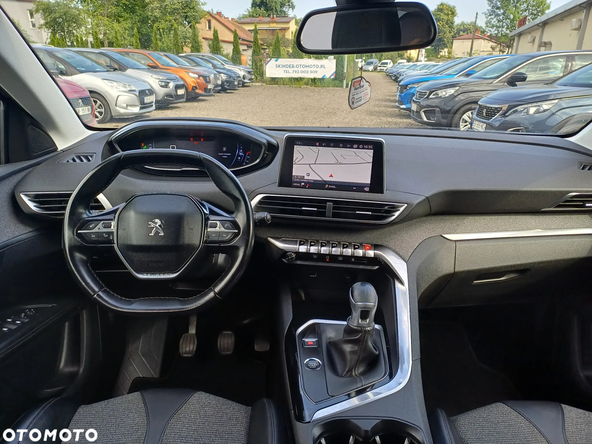 Peugeot 5008 1.2 PureTech Allure S&S - 22