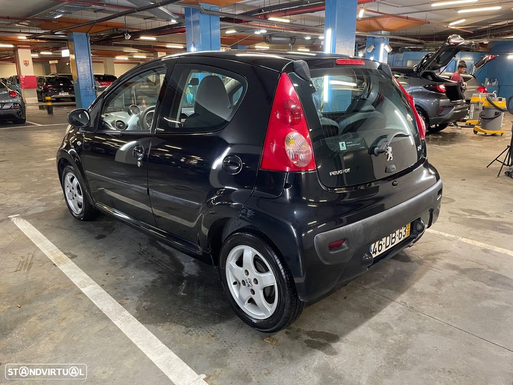 Peugeot 107 1.0 Trendy - 5