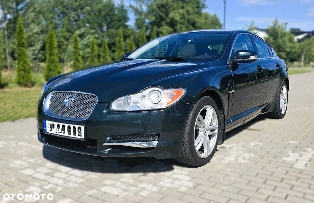 Jaguar XF 2.7 V6 D Premium Luxury - 2