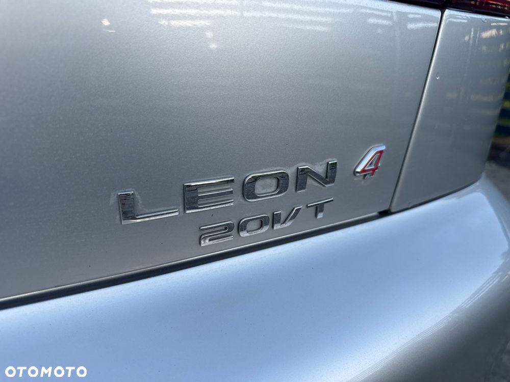 Seat Leon 1.8T Top Sport 4x4 - 7
