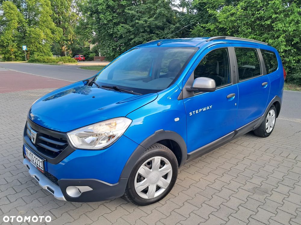 Dacia Lodgy TCe 115 Stepway - 3