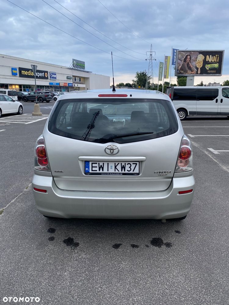 Toyota Corolla Verso 1.8 Prestige + 7os - 5
