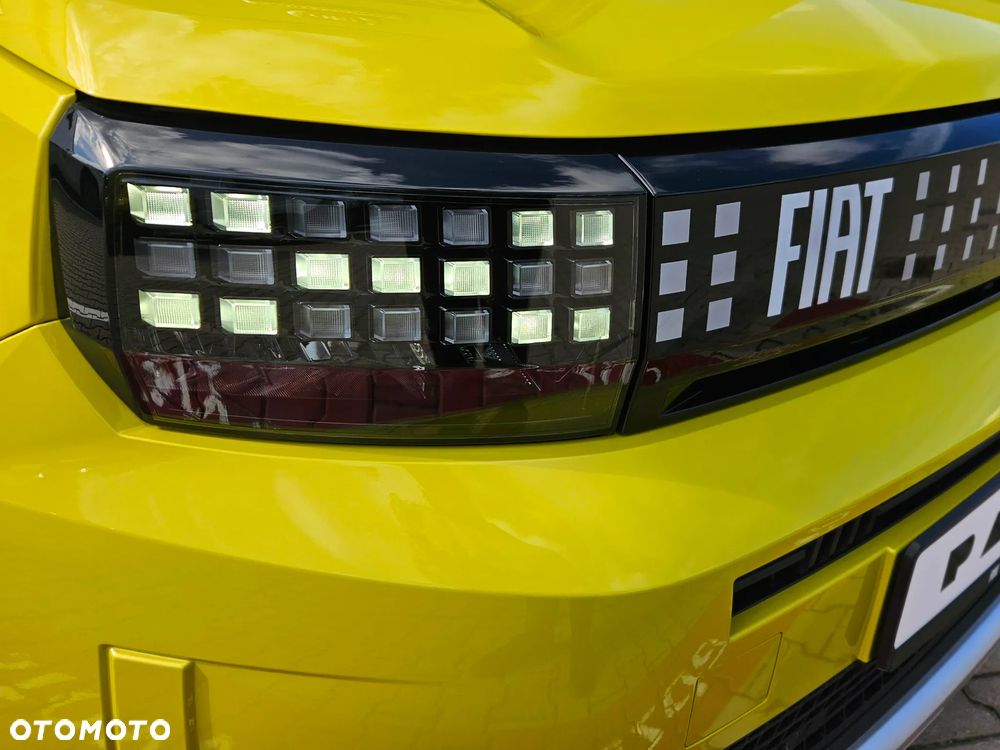 Fiat Grande Panda 1.2 mHEV La Prima eDCT - 3