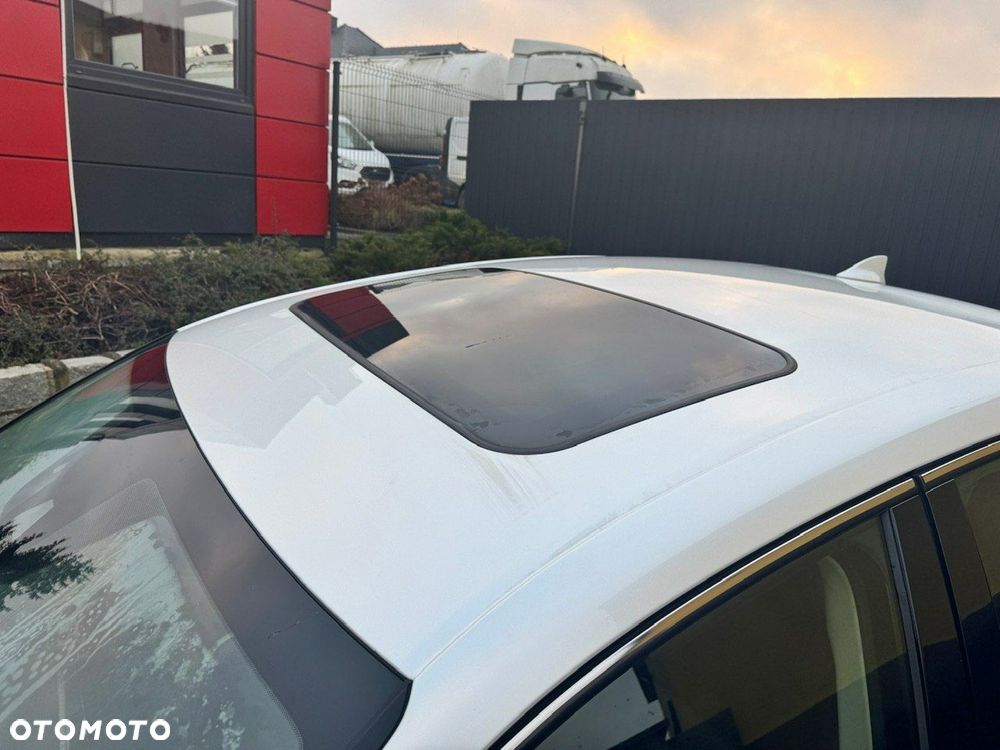 Lexus IS Luxury Line - 24