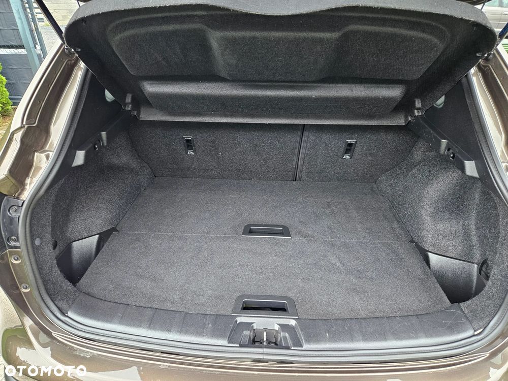 Nissan Qashqai 1.2 DIG-T N-Connecta EU6 - 14