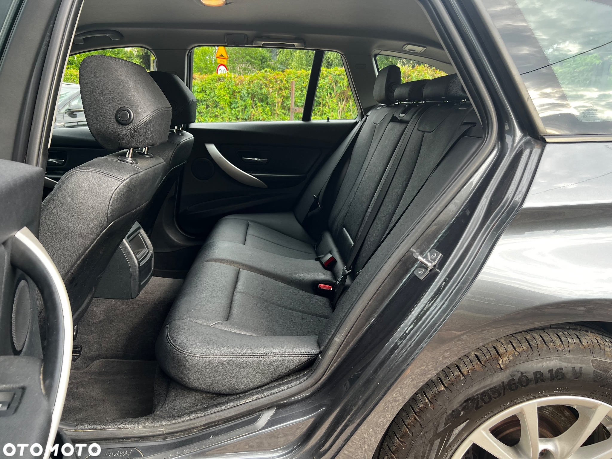BMW Seria 3 - 22