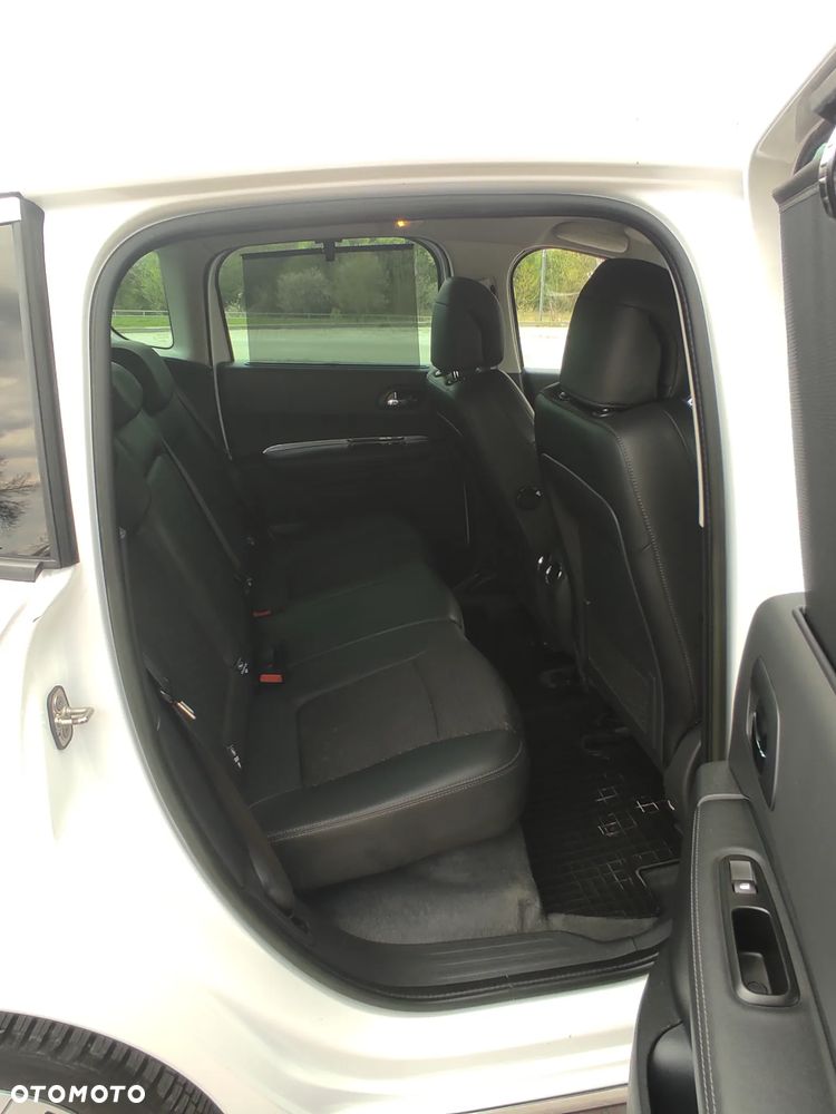 Peugeot 3008 HDi FAP 115 Allure - 14