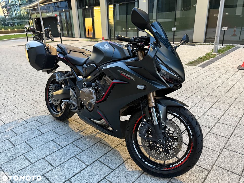 Honda CBR - 9