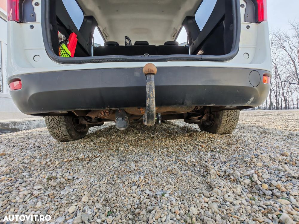 Dacia Lodgy 1.6 Ambiance - 13