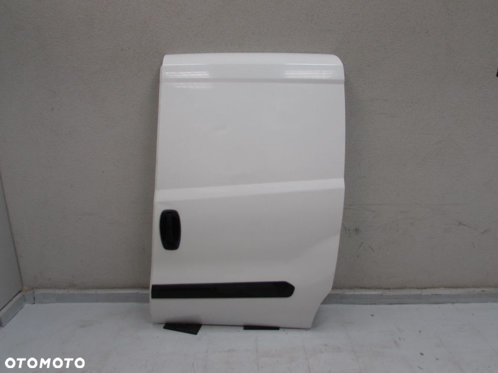 FIAT DOBLO II COMBO D 10-15 DRZWI BOCZNE PRZESUWNE LEWE 249 - 1