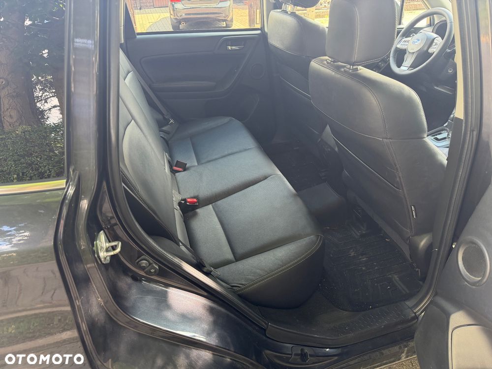 Subaru Forester 2013 photo 2