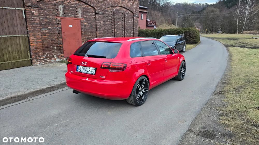 Audi A3 Sportback 2.0T FSI Quattro Ambition - 4