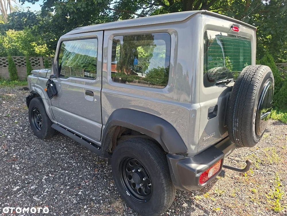 Suzuki Jimny 1.5 ALLGRIP Comfort+ - 4