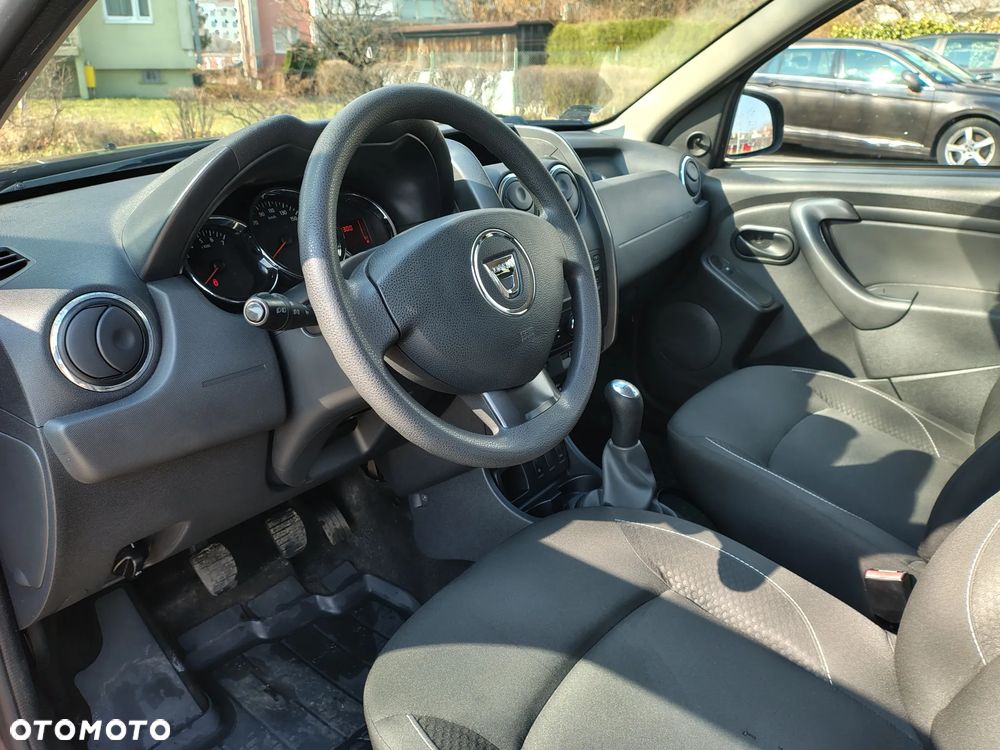 Dacia Duster 1.6 SCe Laureate S&S - 16