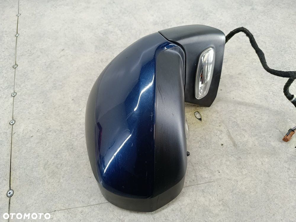 LUSTERKO PRAWE PEUGEOT 5008 KPS - 6