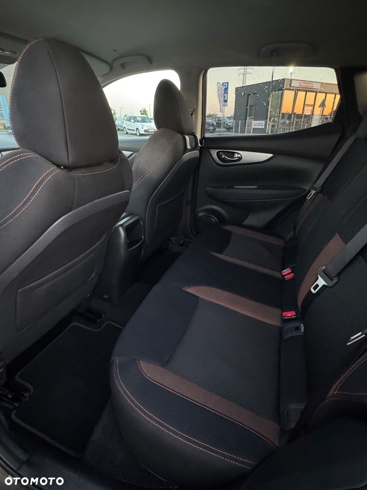Nissan Qashqai 1.3 DIG-T N-Connecta - 5
