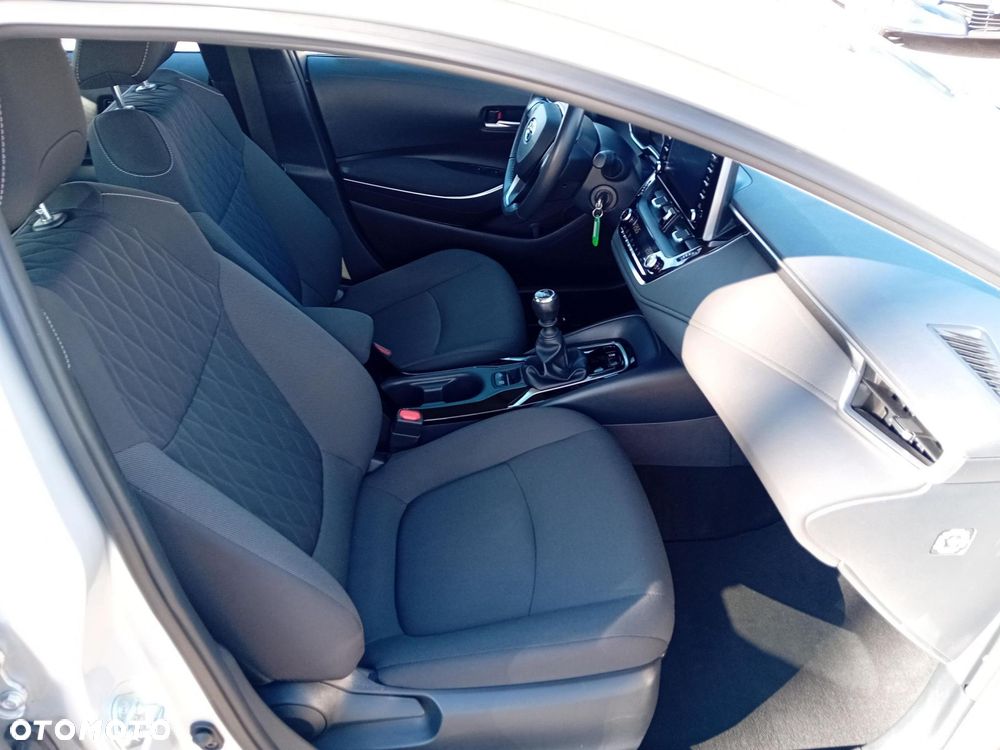 Toyota Corolla - 14