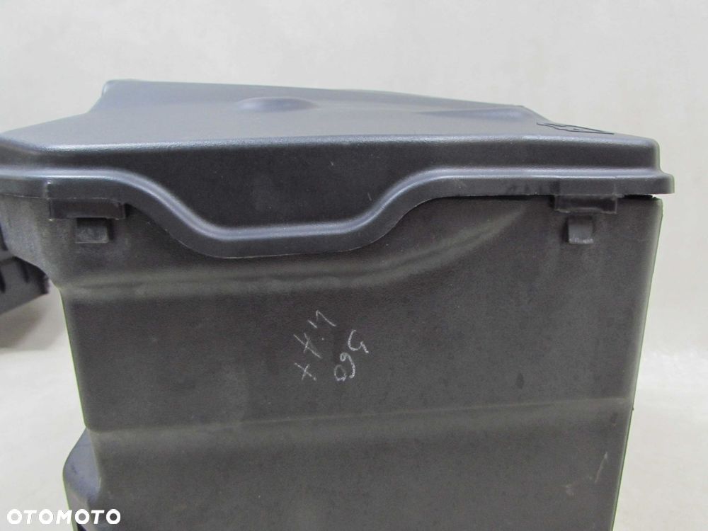 VOLVO S60 II V60 XC60 2.0 08-17 PODSTAWA OBUDOWA SKRZYNKA AKUMULATORA 31265957 31349472 - 9