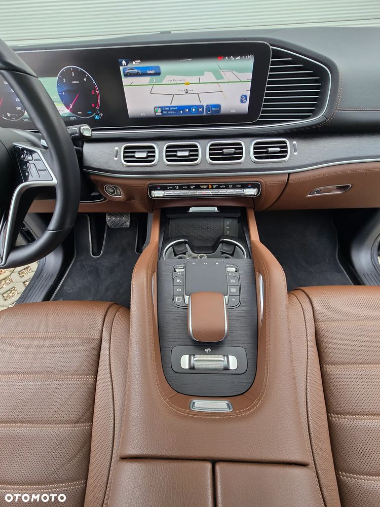 Mercedes-Benz GLE - 24