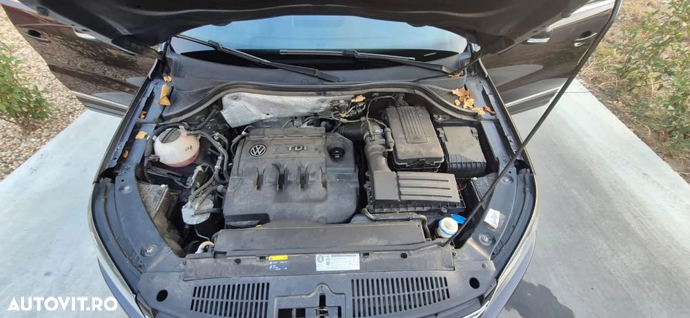 Volkswagen Tiguan - 23