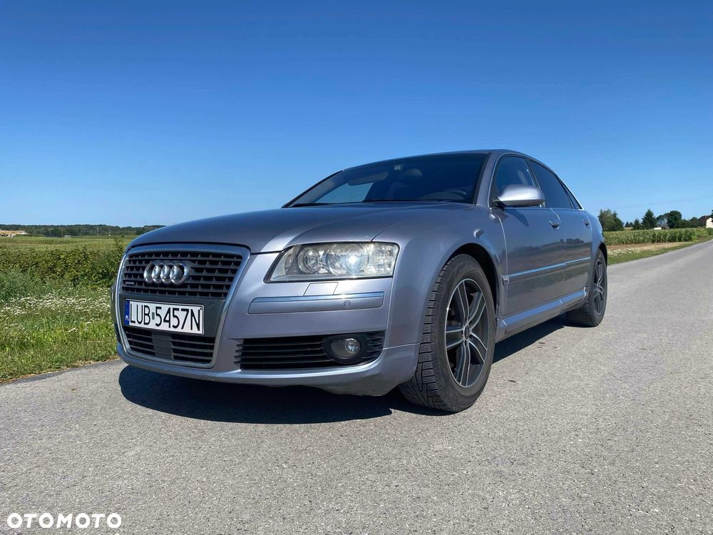 Audi A8 - 2