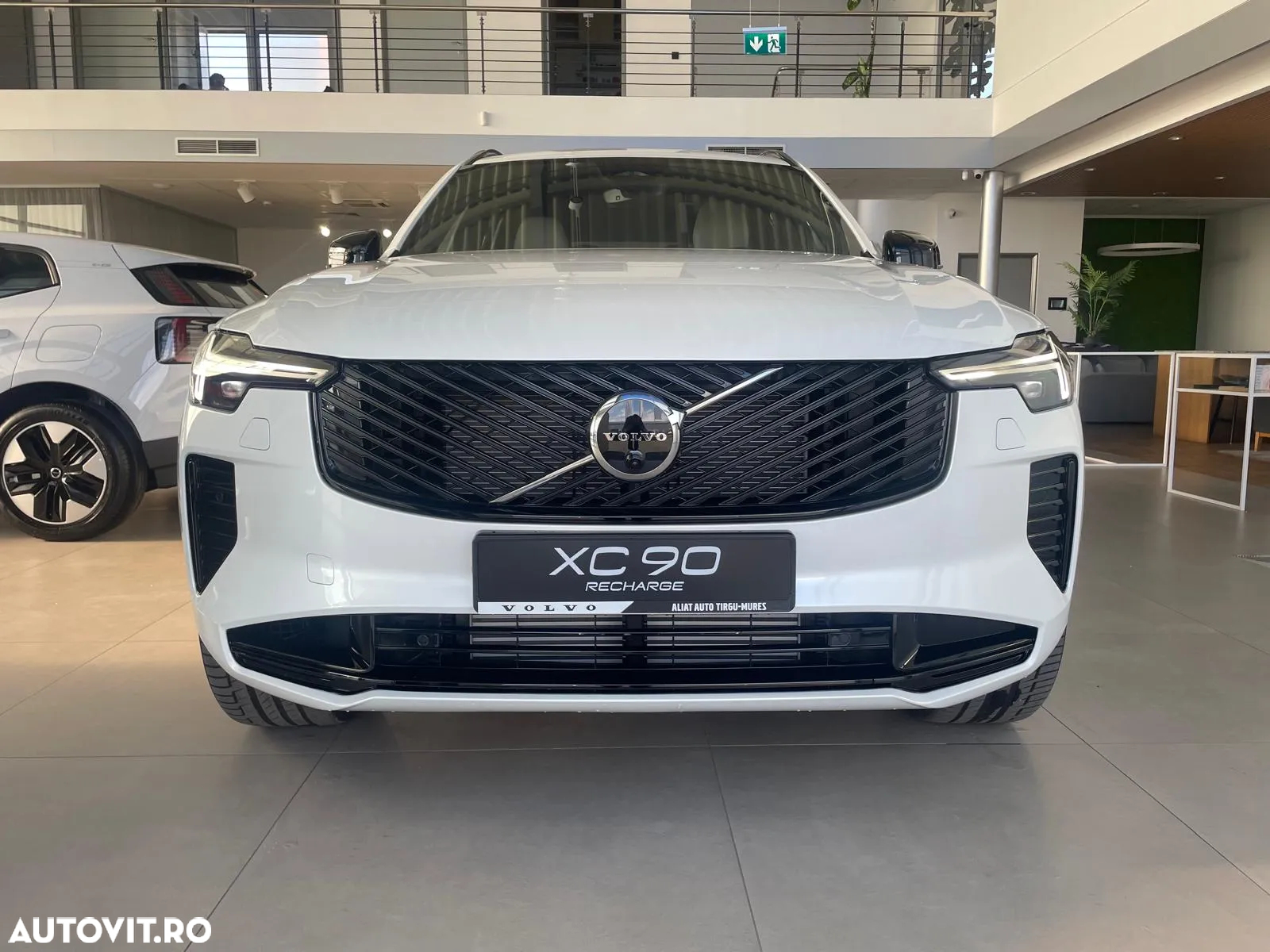 Volvo XC 90 Recharge T8 AWD Plus Dark - 2