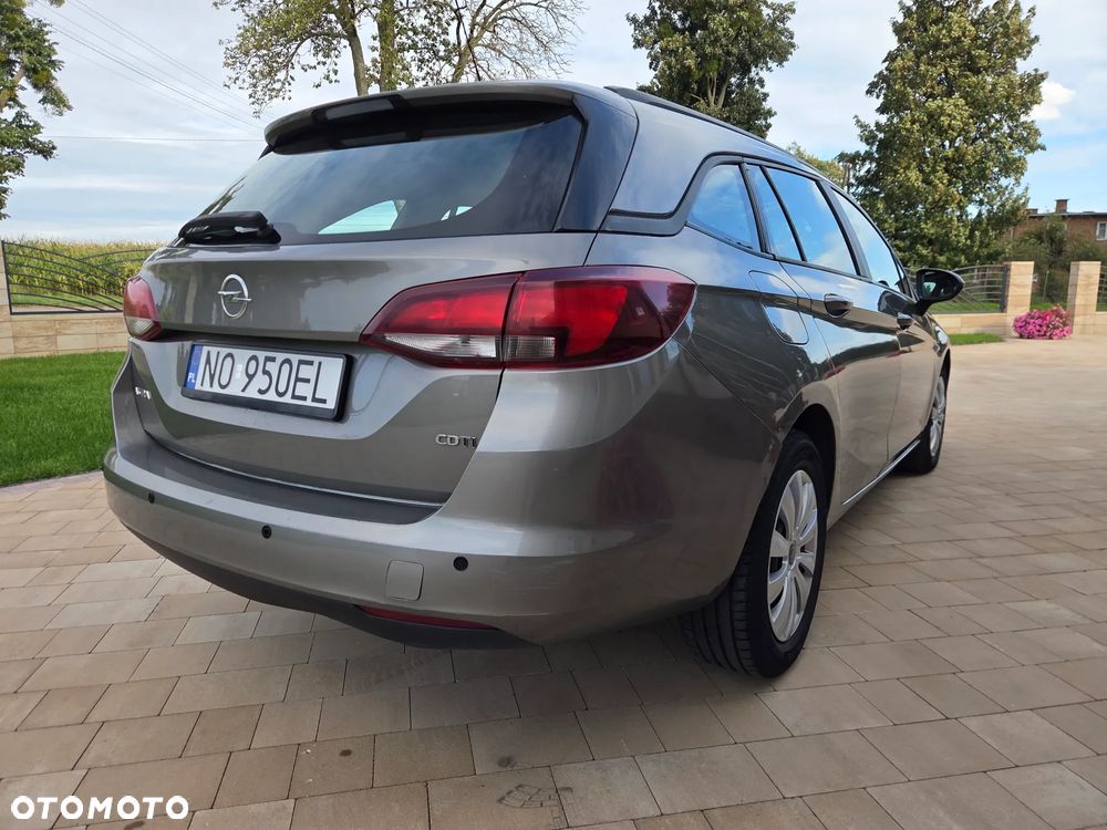 Opel Astra - 8