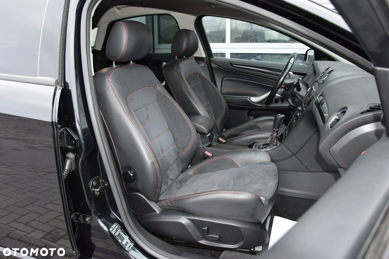 Ford Mondeo - 25
