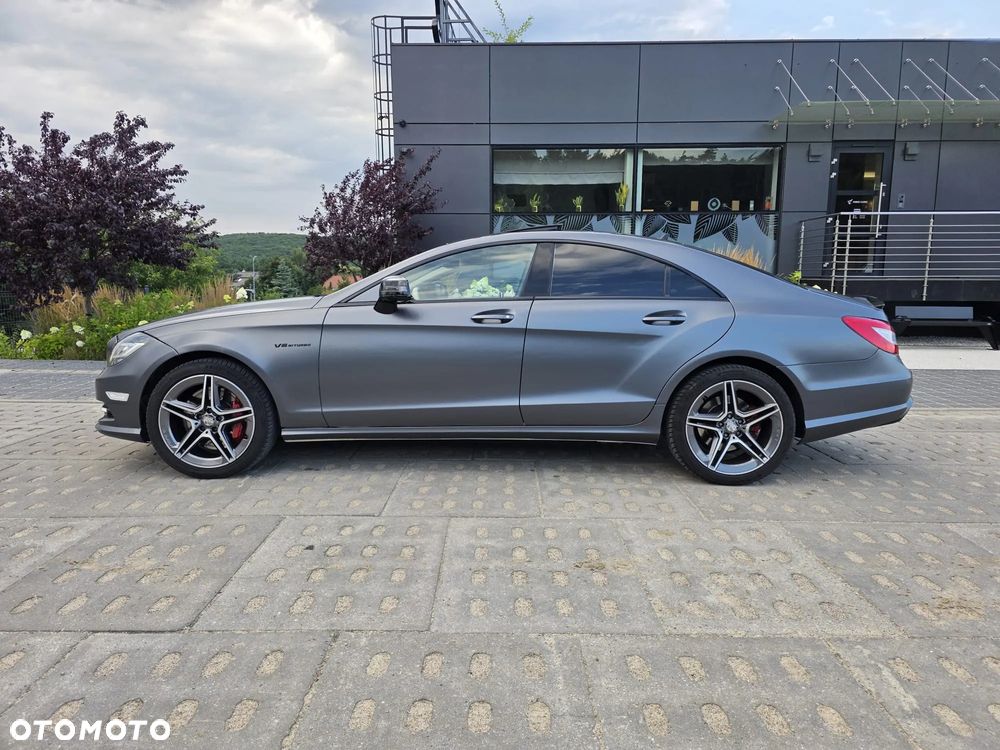 Mercedes-Benz CLS 500 4-Matic BlueEff - 19
