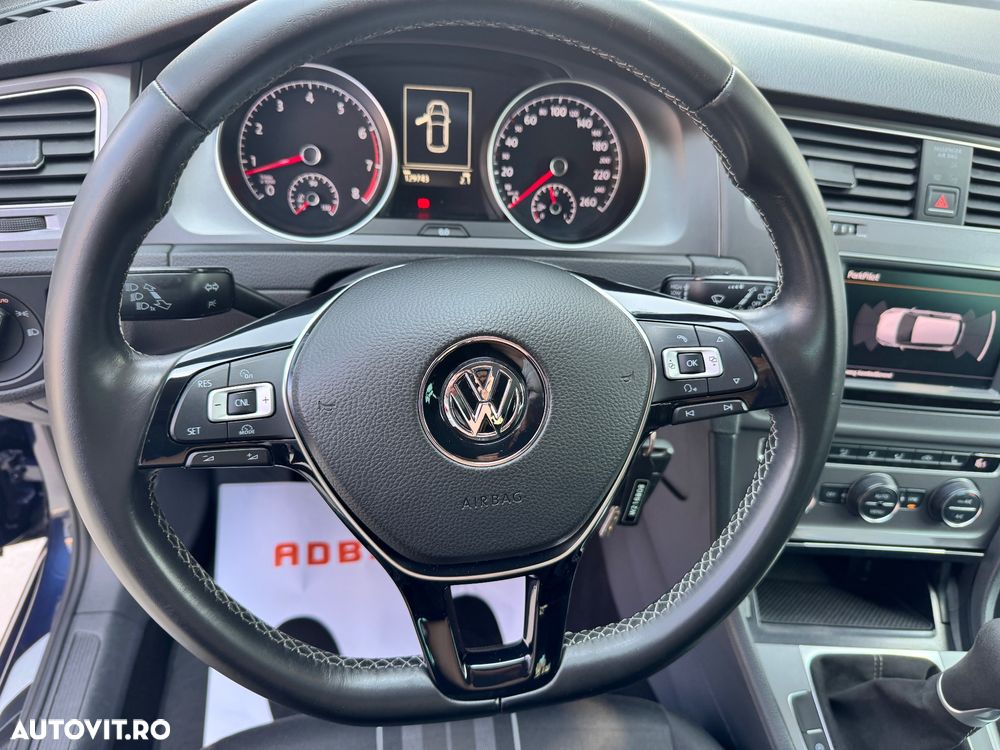 Volkswagen Golf 1.2 TSI BlueMotion Technology Lounge - 10