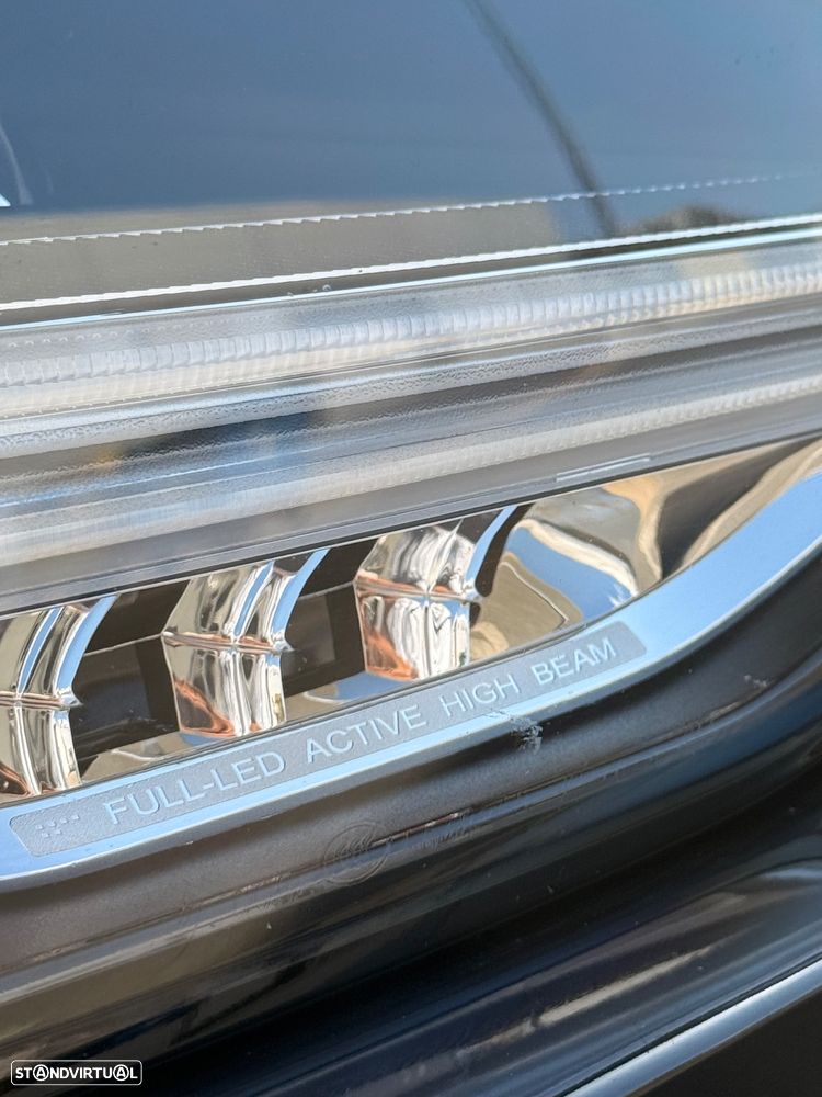 Volvo V90 D5 AWD Geartronic Inscription - 25