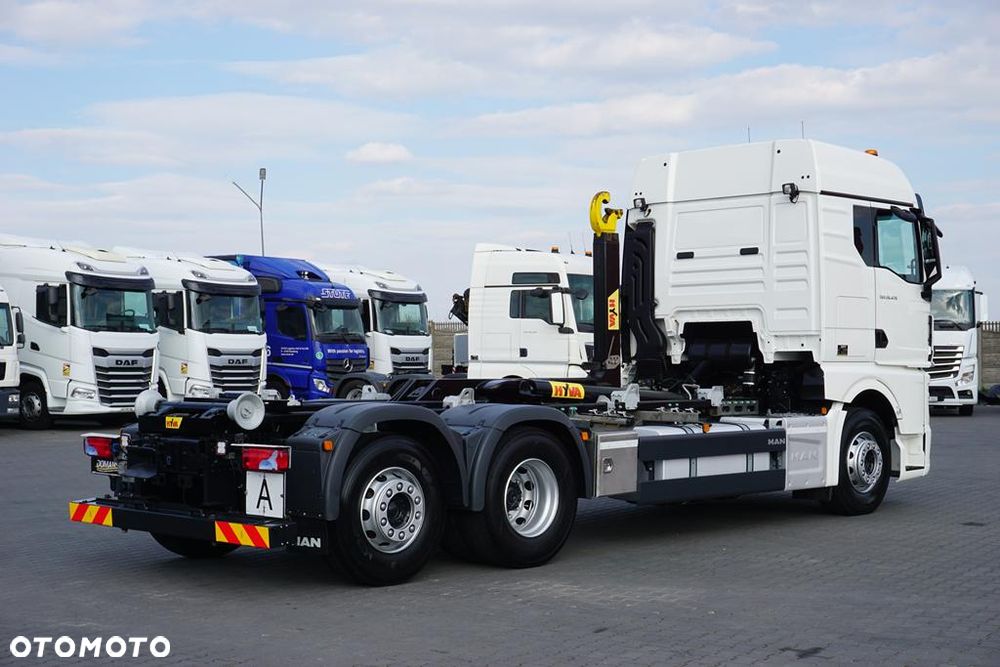 MAN TGX / 26.470 / E 6 / GM / HAKOWIEC HYVA / OŚ SKRĘTNA / RETARDER - 6