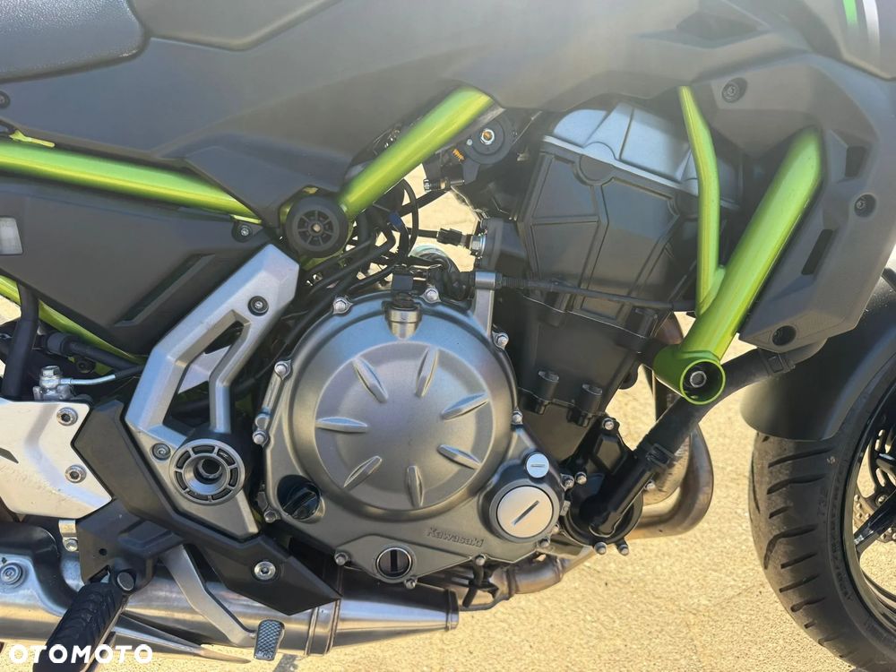 Kawasaki Z 650 - 23