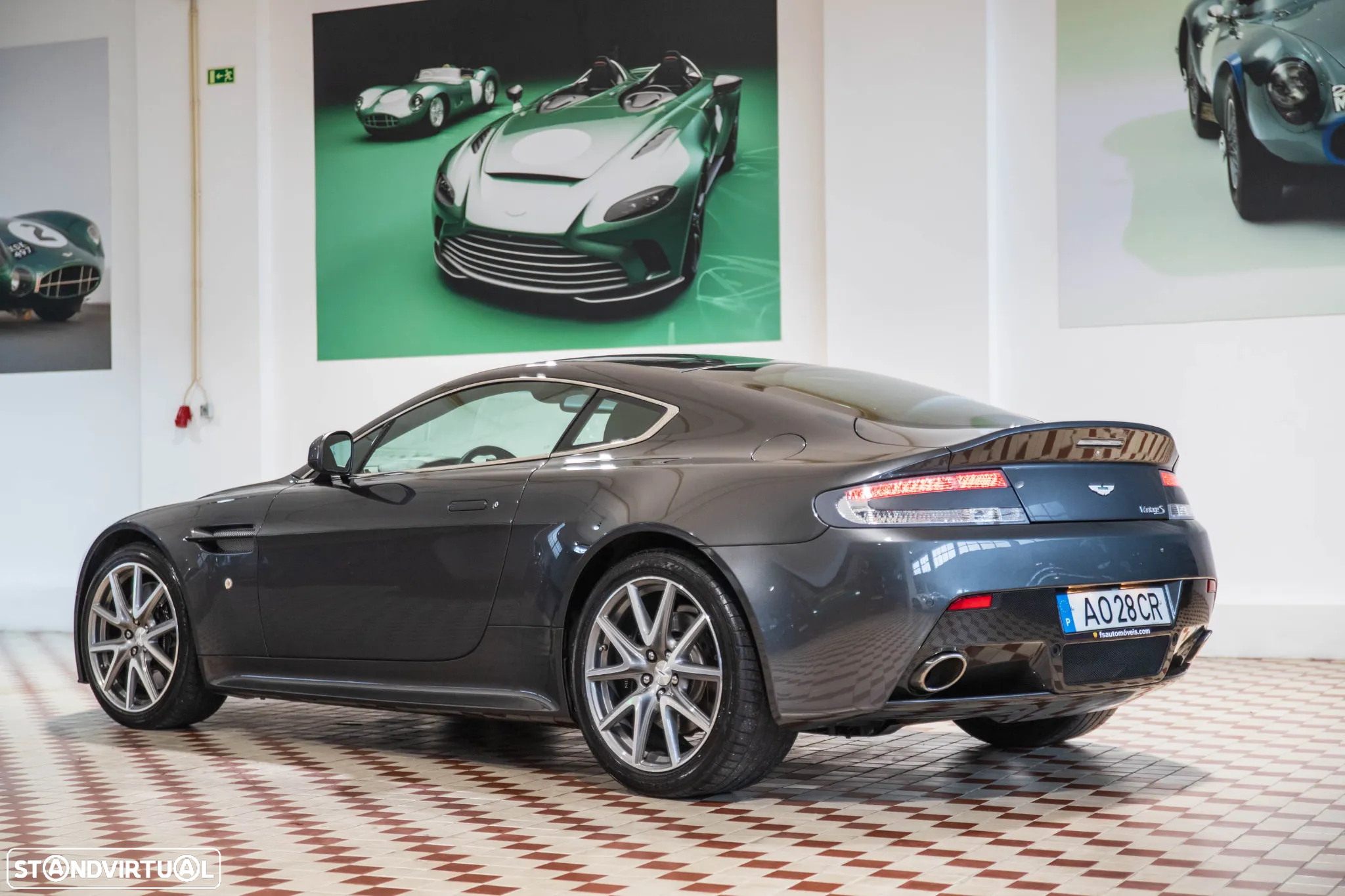 Aston Martin Vantage Coupe V8 S Sportshift - 3