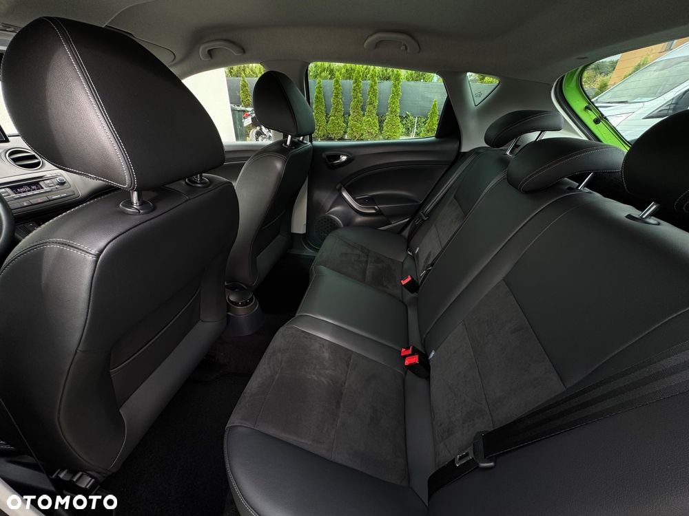 Seat Ibiza ver-1-6-16v-style - 33