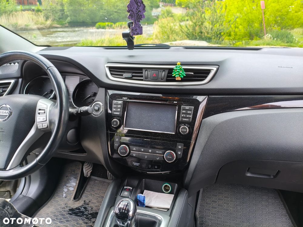 Nissan Qashqai 1.5 dCi Tekna - 6