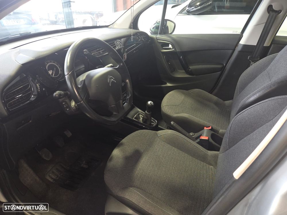 Citroën C3 1.2 PureTech Attraction - 14