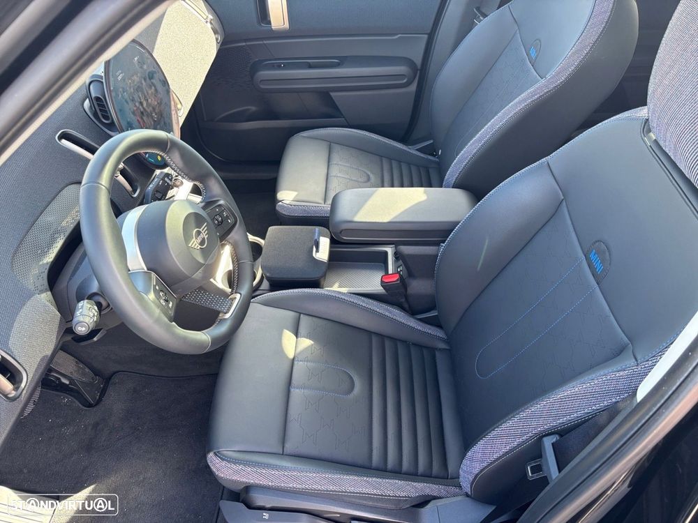 MINI Countryman D Classic - 11