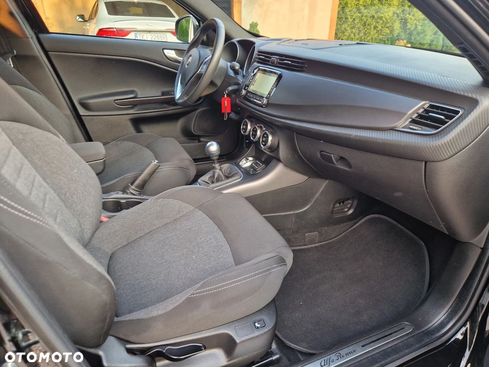Alfa Romeo Giulietta 1.4 TB 16V Turismo - 39