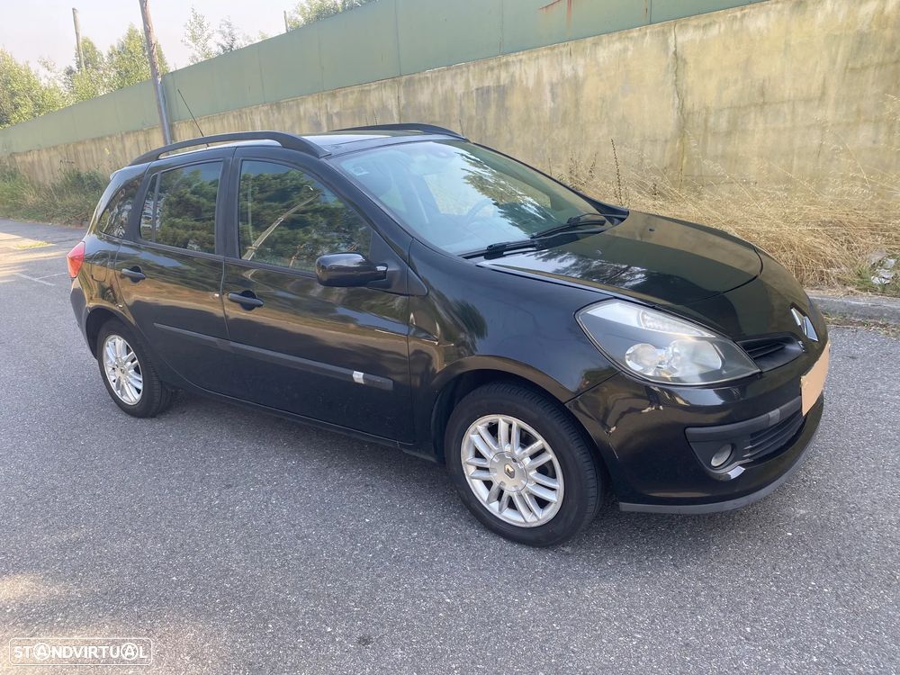 Renault Clio Sport Tourer - 10