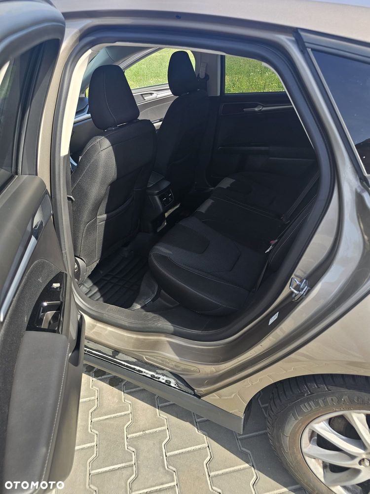 Ford Mondeo 2.0 TDCi Titanium PowerShift - 7