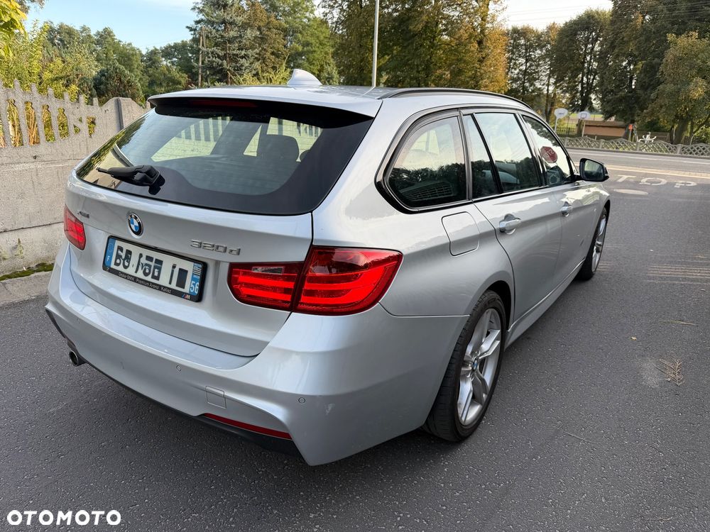 BMW Seria 3 320d xDrive - 6
