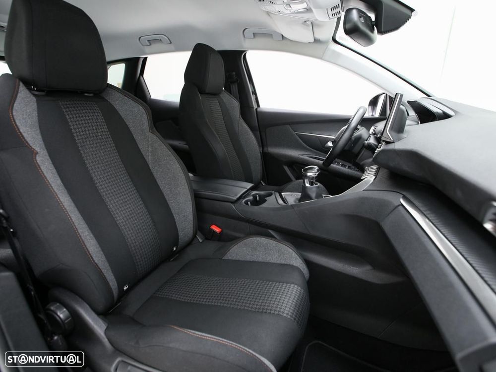 Peugeot 3008 1.5 BlueHDi Active - 10